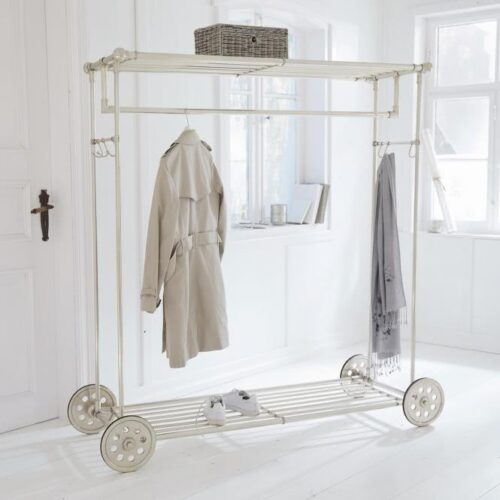 Garderobe Greater Sudbury