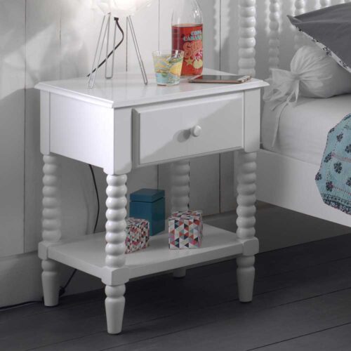 Retro Design Nachttisch in Weiß gedrechselt