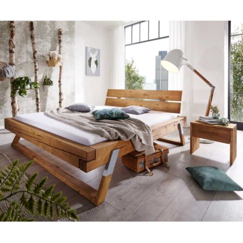 Massivholzbett aus Kiefer Massivholzbalken Eiche Honigfarben gebeizt (3-teilig)