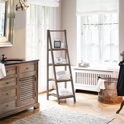 Regal Lester - Loberon