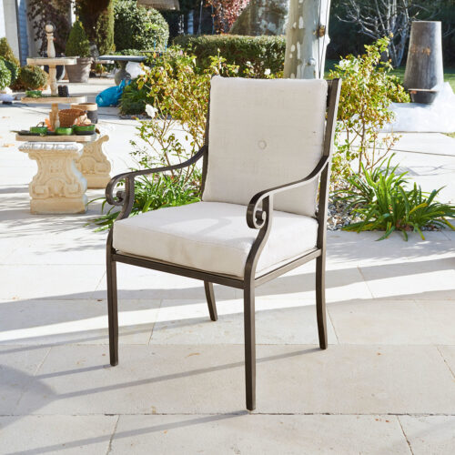 Stuhl mit Armlehne Mazur - Loberon