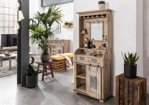 Massivmoebel24 Barschrank »RAILWAY« (Bar für Zuhause, Spirituosen Schrank aus massivem Holz, die stabile Hausbar aus Massivholz, Schicke Bar im Industrial Stil, mit Weinglashalterungen und viel Ablagefläche, 1 Schiebetür im Retro Look, weiß lackiert 75x35x170 Mango montiert) ausgefallenes Industriedesign, struckturierte Holzoberfläche, auffälliges Holzbild, Metallgestell, Metallelemente, Nieten und Verzierungen aus Eisen, Füße, aus Metall, Factory Look, Industrial Stil,