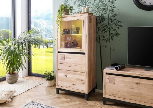 Massivmoebel24 Vitrine »VILLANDERS« (Moderne Wildeiche Vitrine mit Glas inklusive stilvollem Hirnholz-Element, eine Kombination aus Metall und Holz, mit Türen, beige geölt 65x40x148 Wildeiche montiert) Hirnholz-Element, Eisenrahmen Konstruktion, Unikate Rissoberfläche, Einlegeböden variabel 3-Fach höhenverstellbar, Soft-Close für Türen und Schubladen, Griffleisten