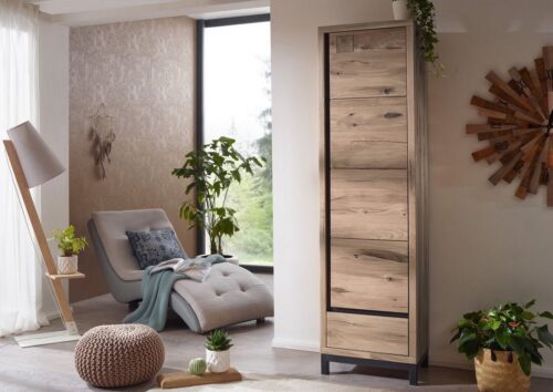 Massivmoebel24 Garderobe »VILLANDERS« (Moderne Massivholz Garderobe inklusive stilvollem Hirnholz-Element, eine Kombination aus Metall und Holz, mit Tür und Kleiderstange beige geölt 56x40x205 Wildeiche montiert), Hirnholz-Element,Eisenrahmen Konstruktion,Unikate Rissoberfläche,Einlegeböden variabel 3-Fach höhenverstellbar,Soft-Close für Türen und Schubladen,Griffleisten