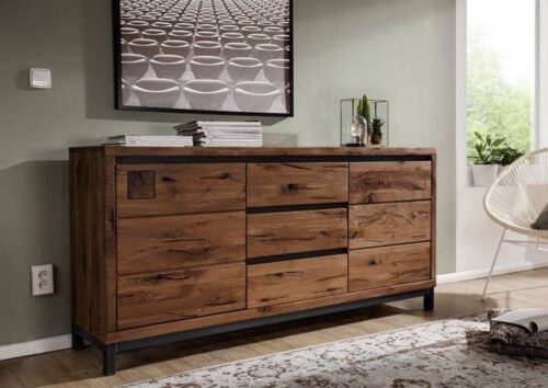 Massivmoebel24 Sideboard »VILLANDERS« (Modernes Massivholz Sideboard inklusive stilvollem Hirnholz-Element, eine Kombination aus Metall und Holz, mit Schubladen und Türen, braun geölt 175x45x85 Wildeiche montiert), Hirnholz-Element, Eisenrahmen Konstruktion, Unikate Rissoberfläche, Einlegeböden variabel 3-Fach höhenverstellbar, Soft-Close für Türen und Schubladen, Griffleisten