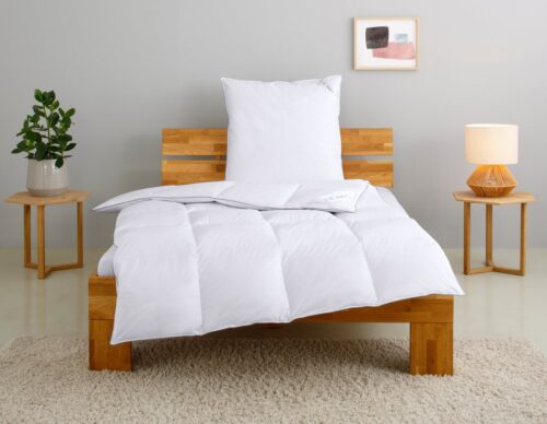 Home affaire Daunenbettdecke + Kopfkissen TAMINS, Bettdecke 135x200 cm und 155x220 cm, 2-tlg., Füllung: 100% Daunen, Bezug: 100% Baumwolle, Set mit Kissen 40x80 cm, 80x80 cm, Sommer, Winter, Made in Germany