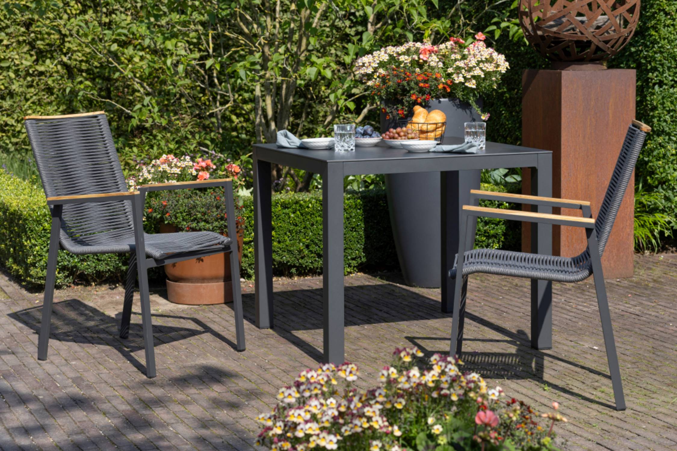 Gartenmöbelset Diningsessel Alicante mit Tisch Tarifa 90x90cm